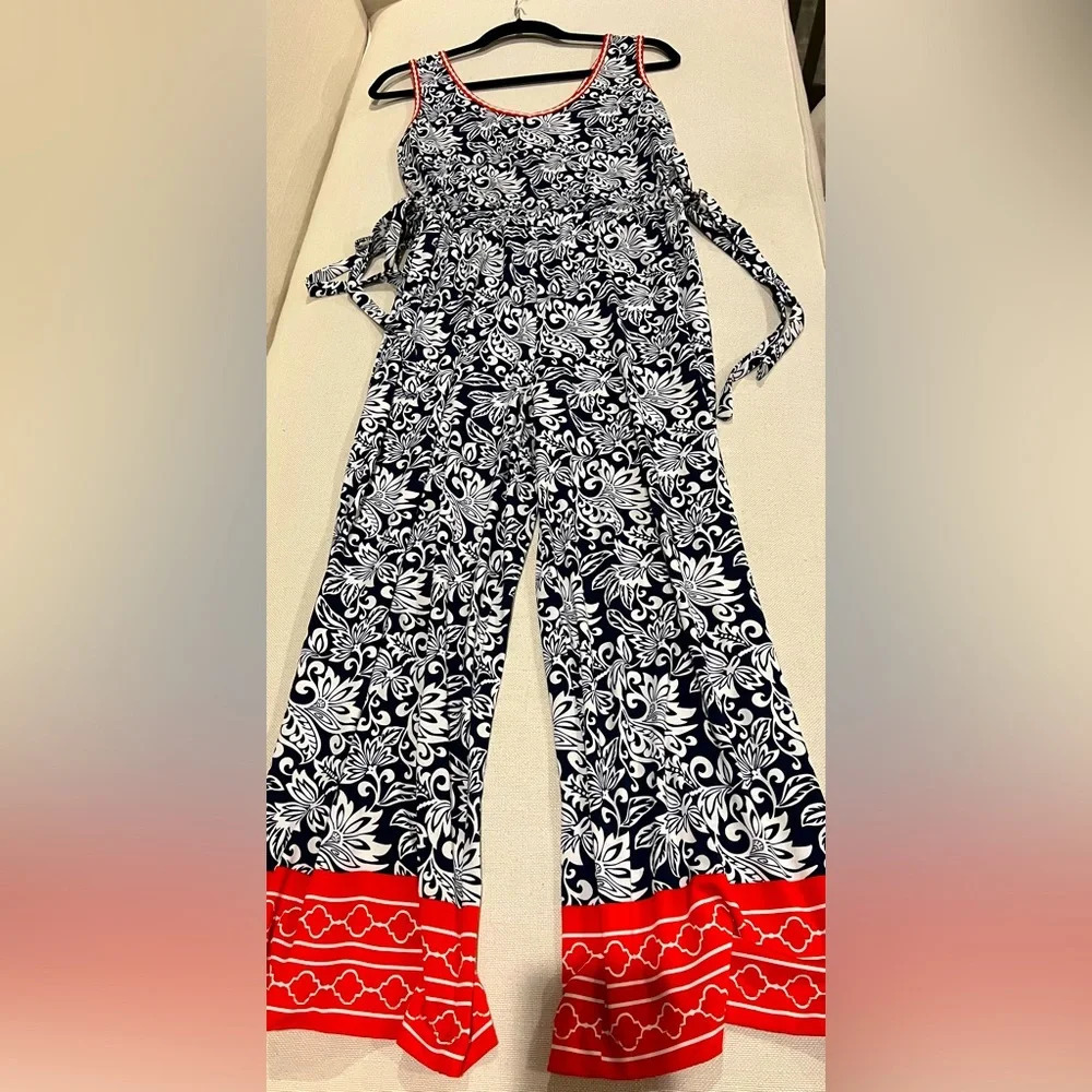 Max Studio red and black oversized sleeveless tie waist jumpsuit, size XS